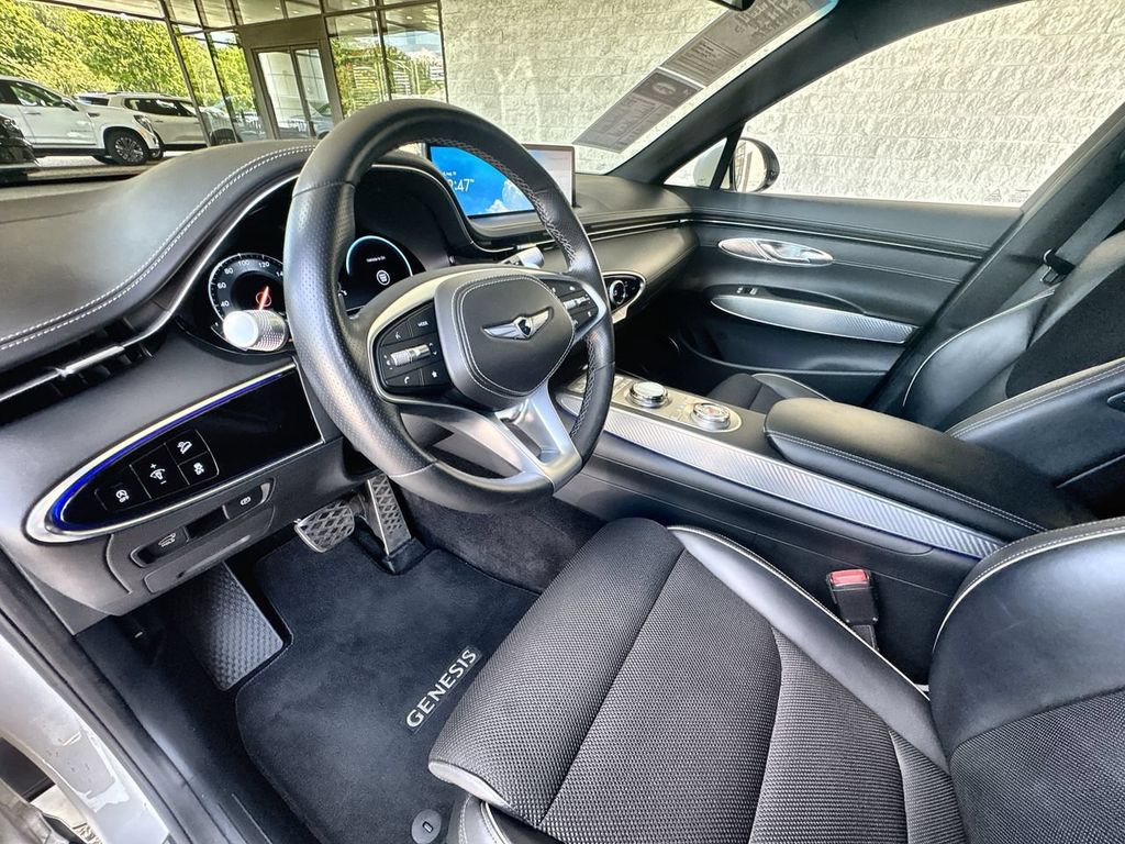 Used 2023 Genesis GV70 2.5T w/ Sport Prestige Package AWD/4WD image 10