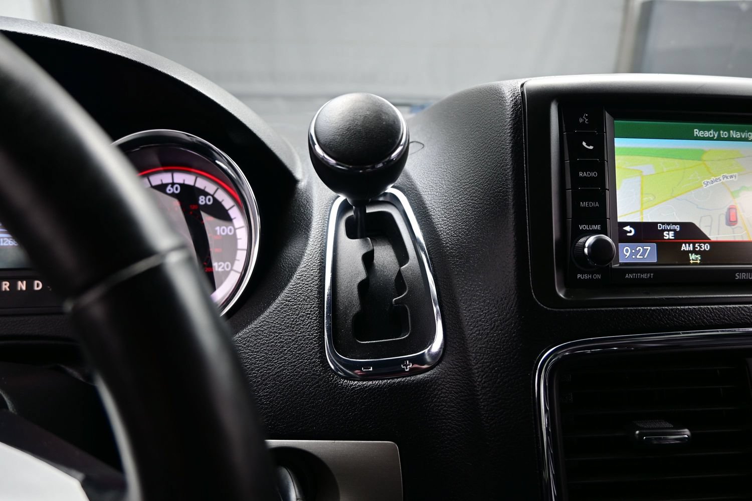 Used 2017 Dodge Grand Caravan GT FWD image 23