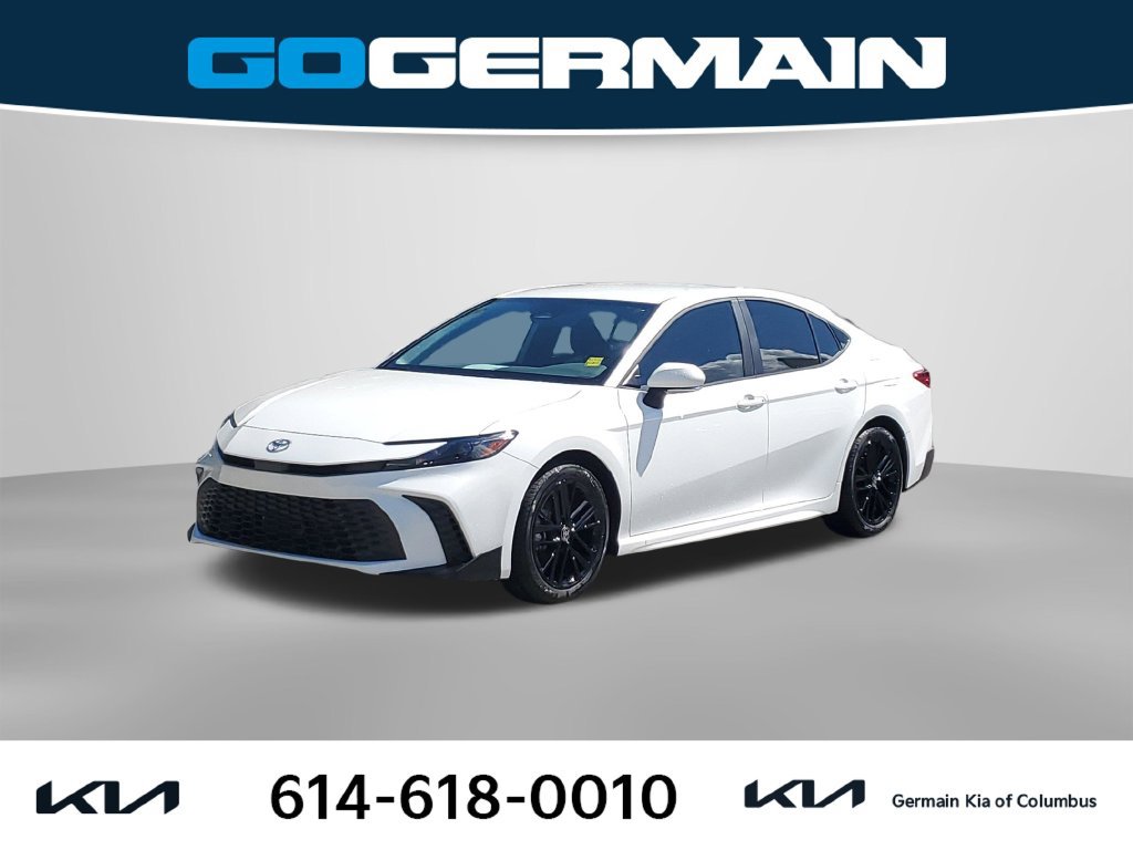Used 2026 Toyota Camry SE w/ Convenience Package FWD image 1