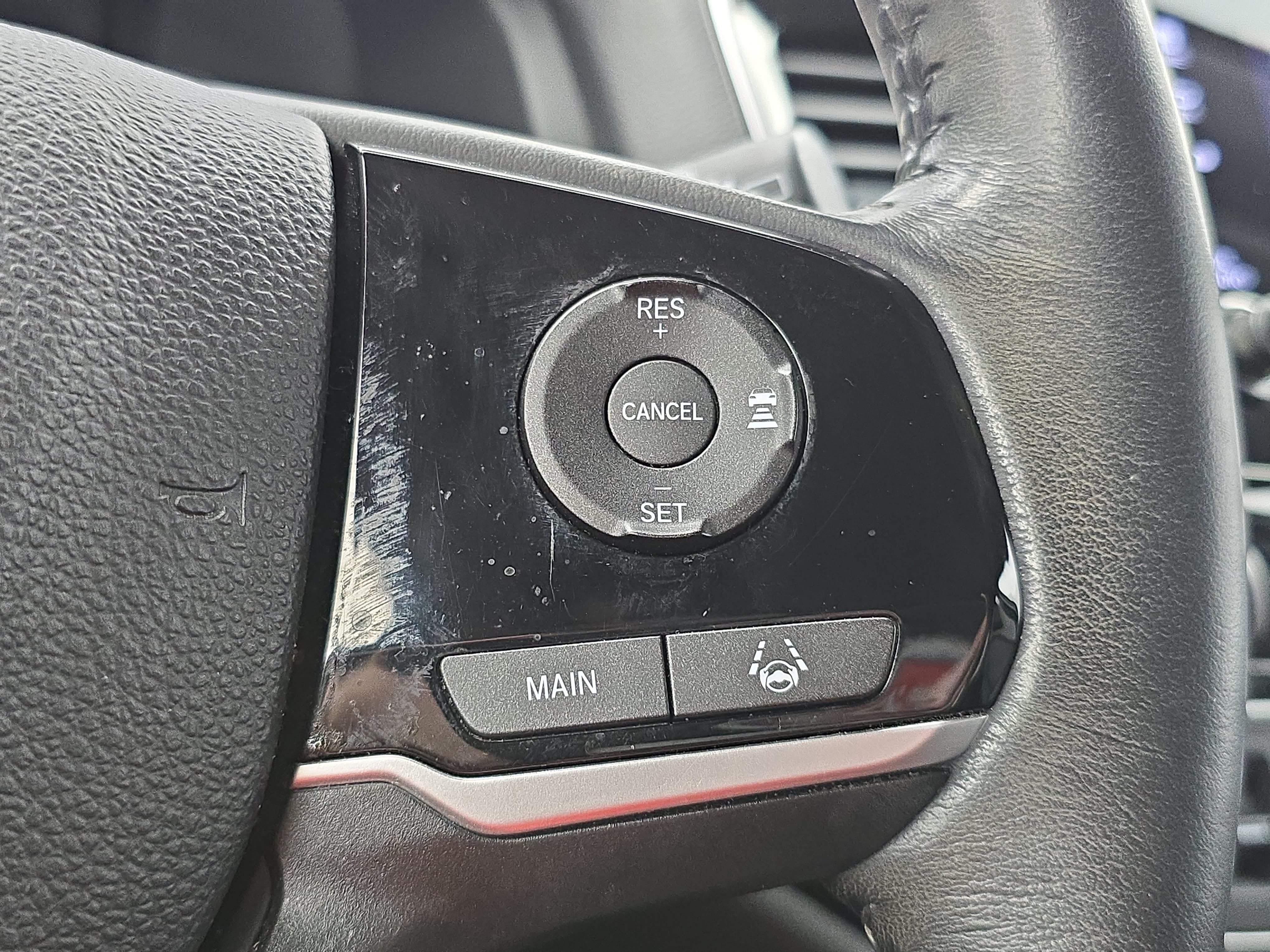 Used 2019 Honda Pilot Touring image 19