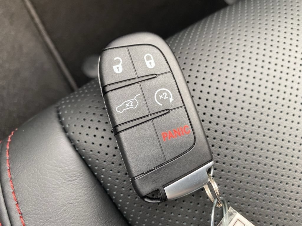 New 2025 Dodge Durango GT AWD/4WD image 36