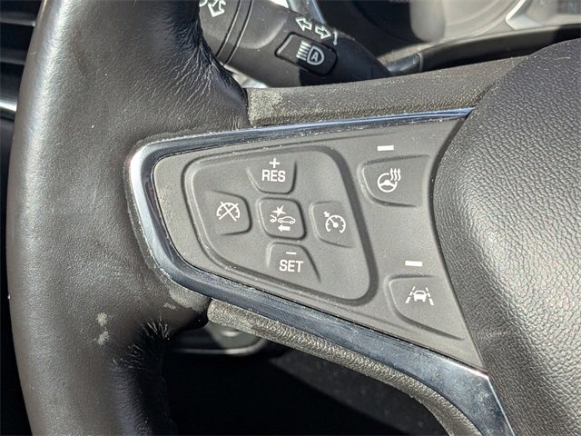 Used 2018 Chevrolet Equinox Premier image 20