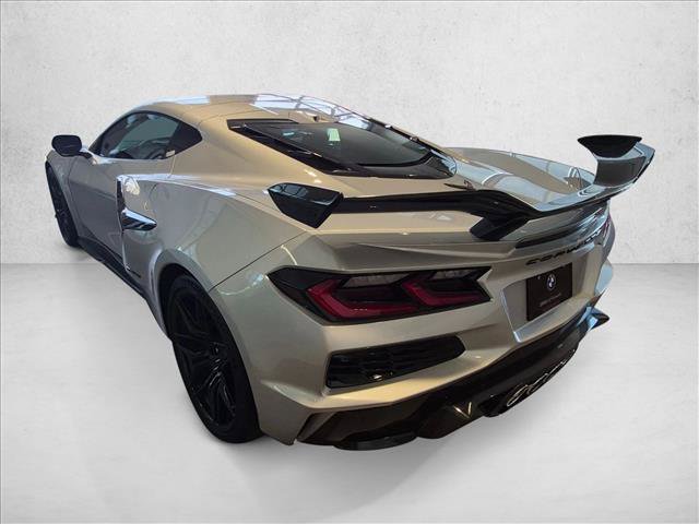 Used 2026 Chevrolet Corvette Z06 w/ Z07 Performance Package RWD image 8