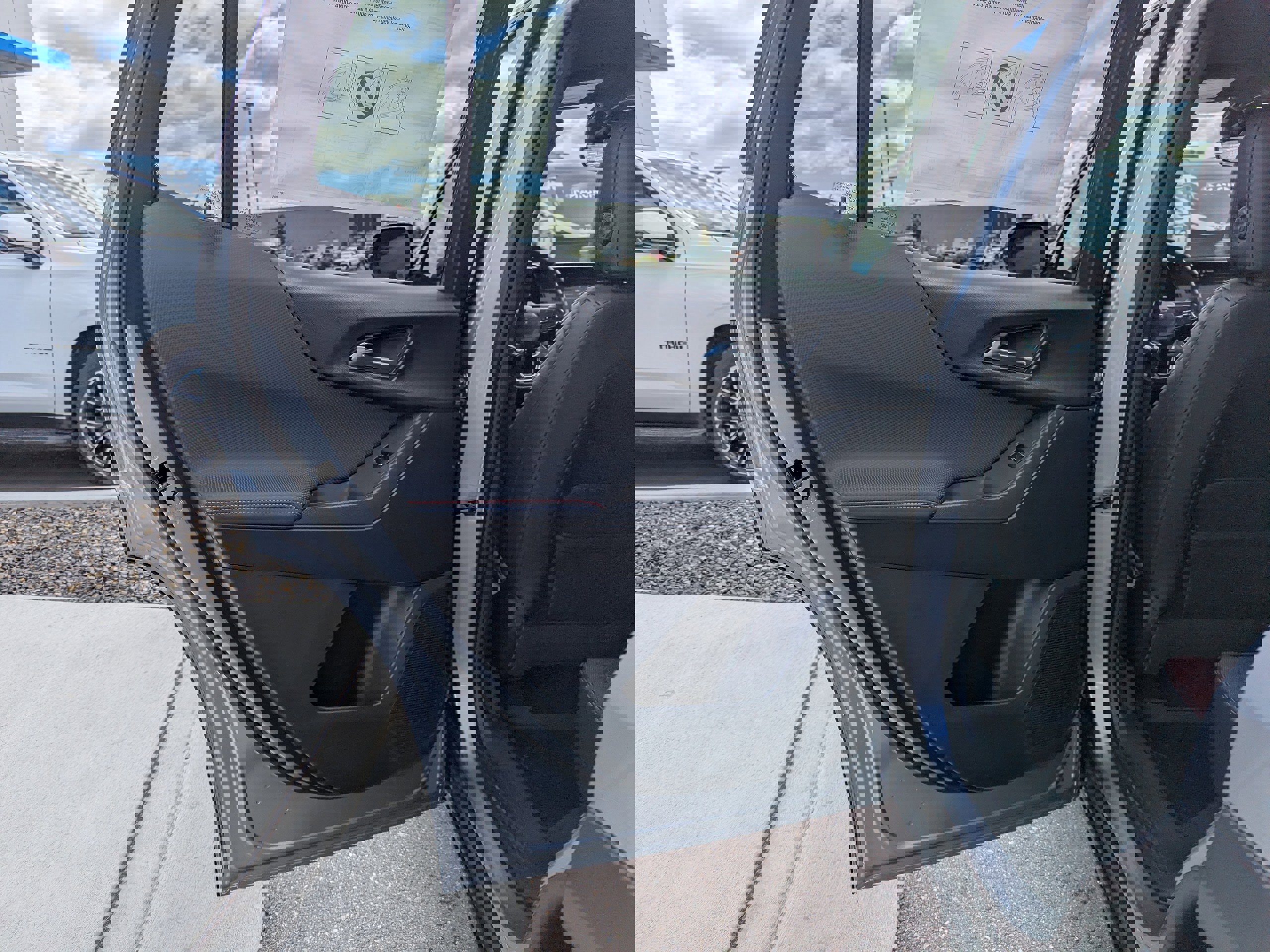 New 2026 Chevrolet Equinox RS image 30