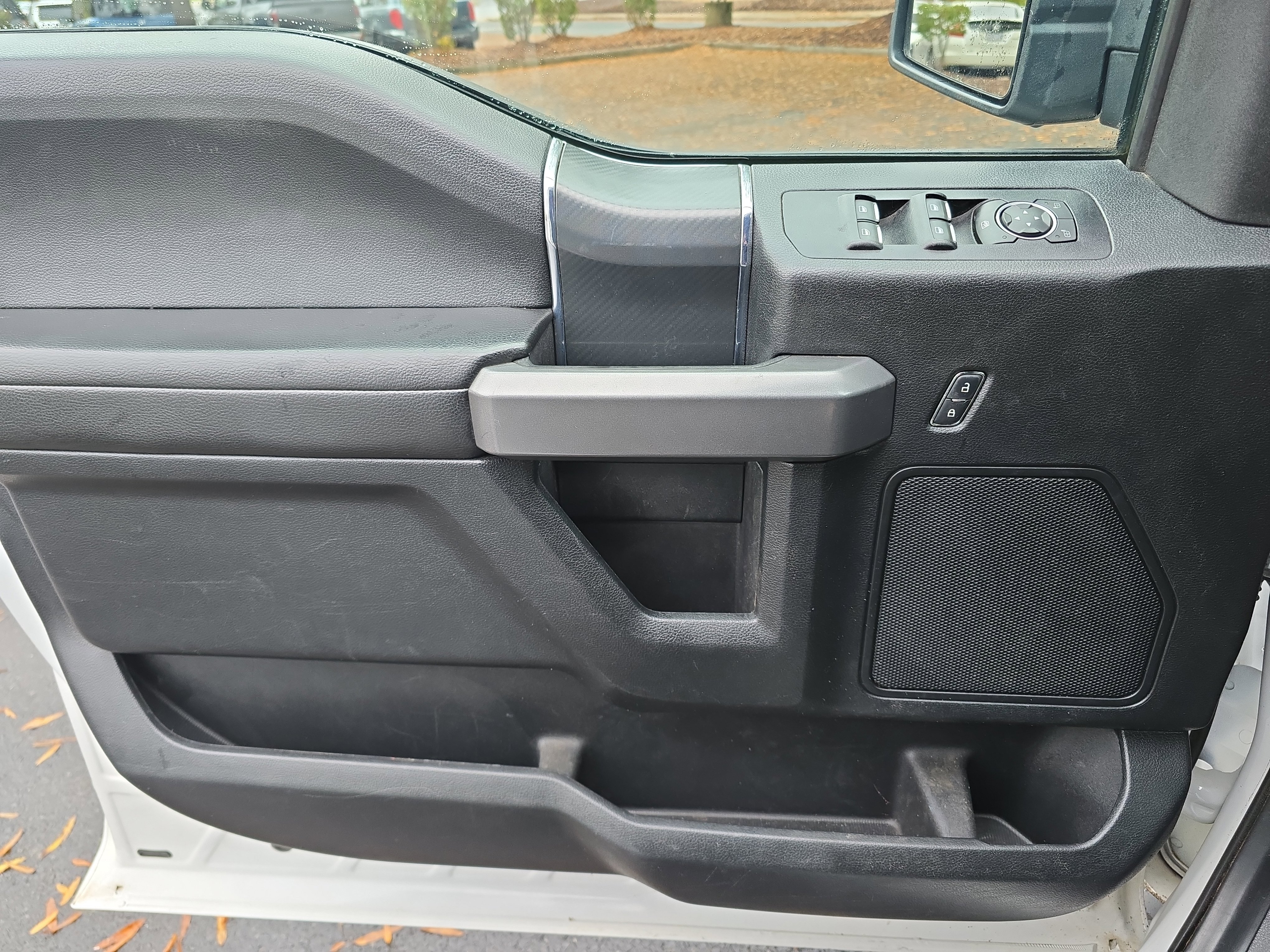 Used 2018 Ford F150 XLT w/ Equipment Group 302A Luxury image 26