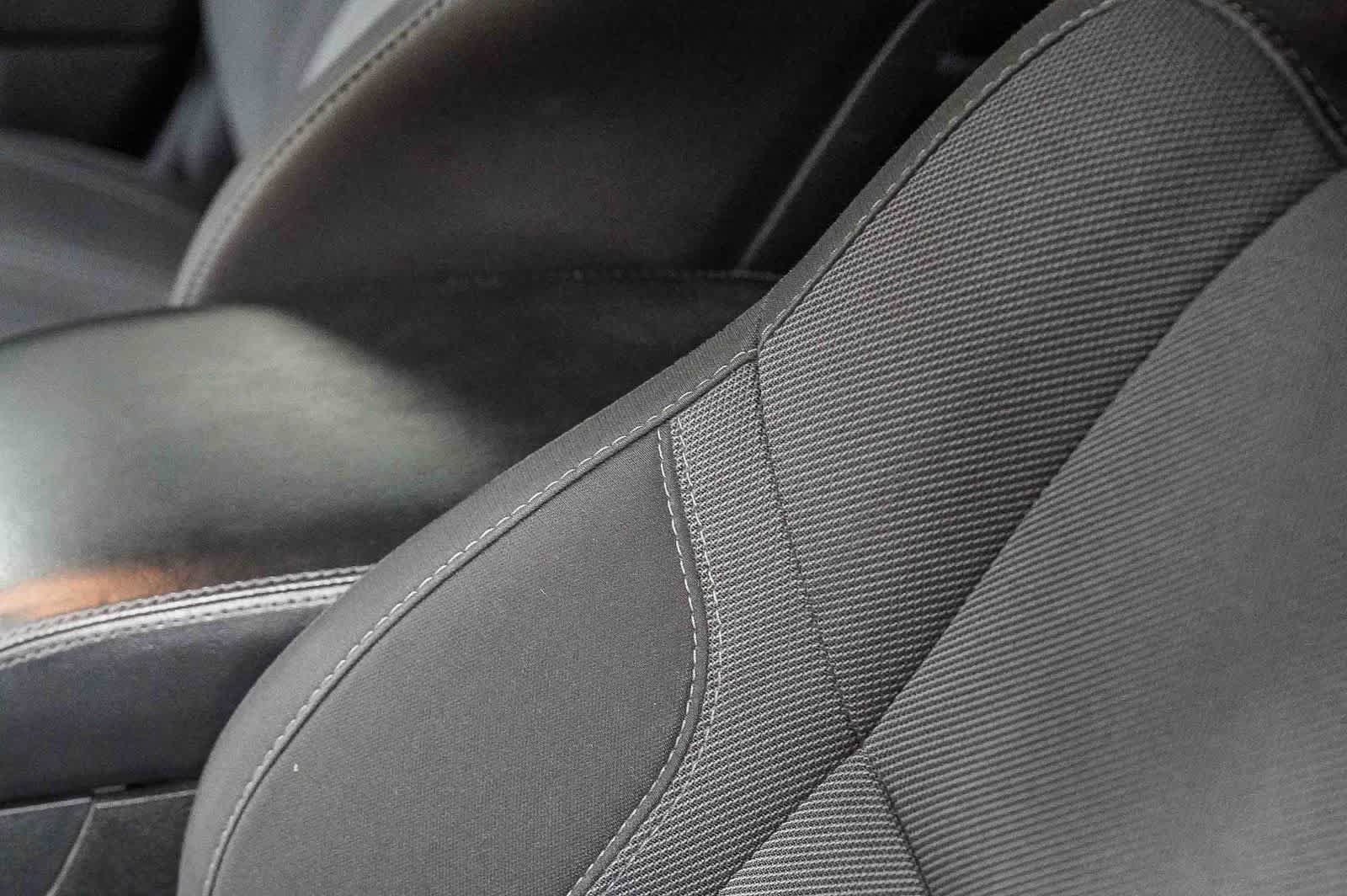 Used 2016 Dodge Charger R/T RWD image 19