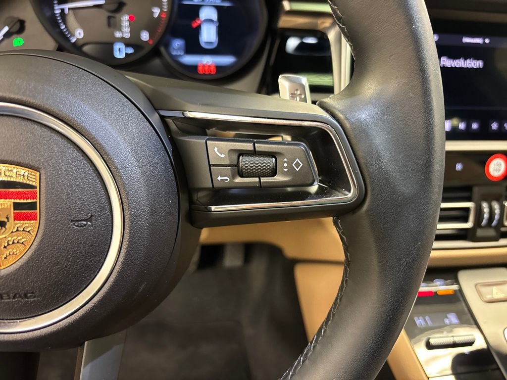 Used 2024 Porsche Macan image 31