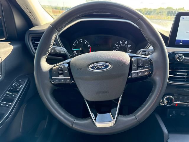 Used 2022 Ford Escape SEL AWD/4WD image 21