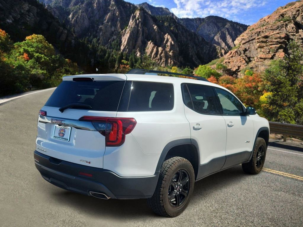 Used 2023 GMC Acadia AT4 w/ Technology Package AWD/4WD image 3