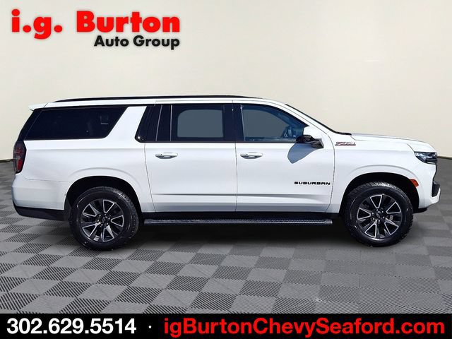 Used 2021 Chevrolet Suburban Z71 w/ Luxury Package AWD/4WD image 7
