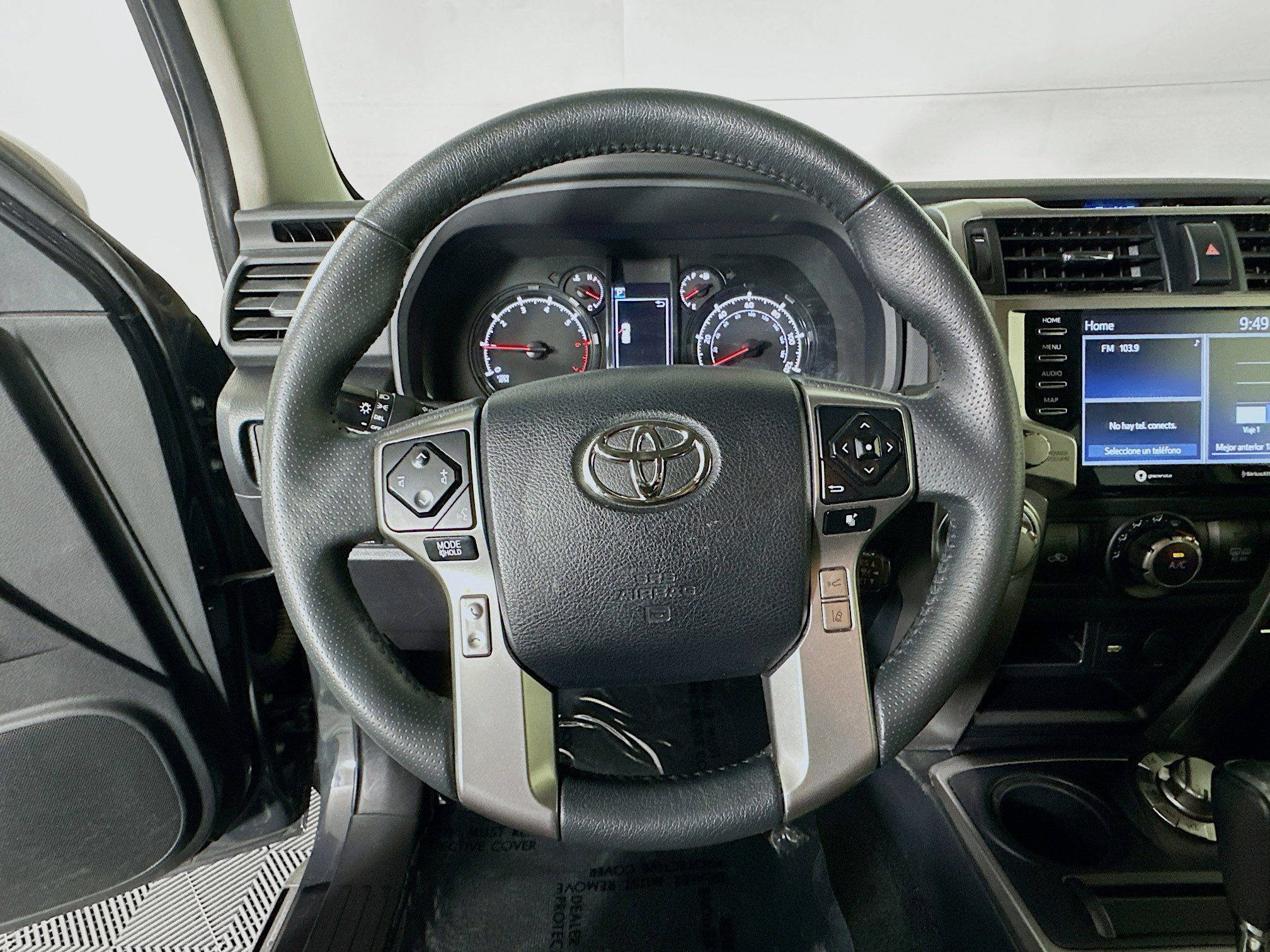 Used 2024 Toyota 4Runner SR5 AWD/4WD image 15