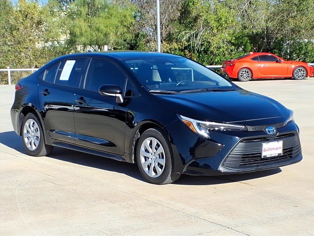 Used 2023 Toyota Corolla LE