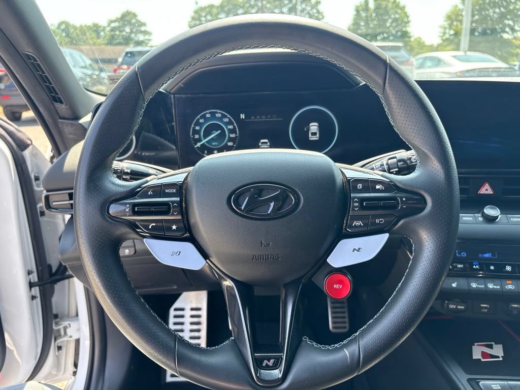 Used 2022 Hyundai Elantra N FWD image 20