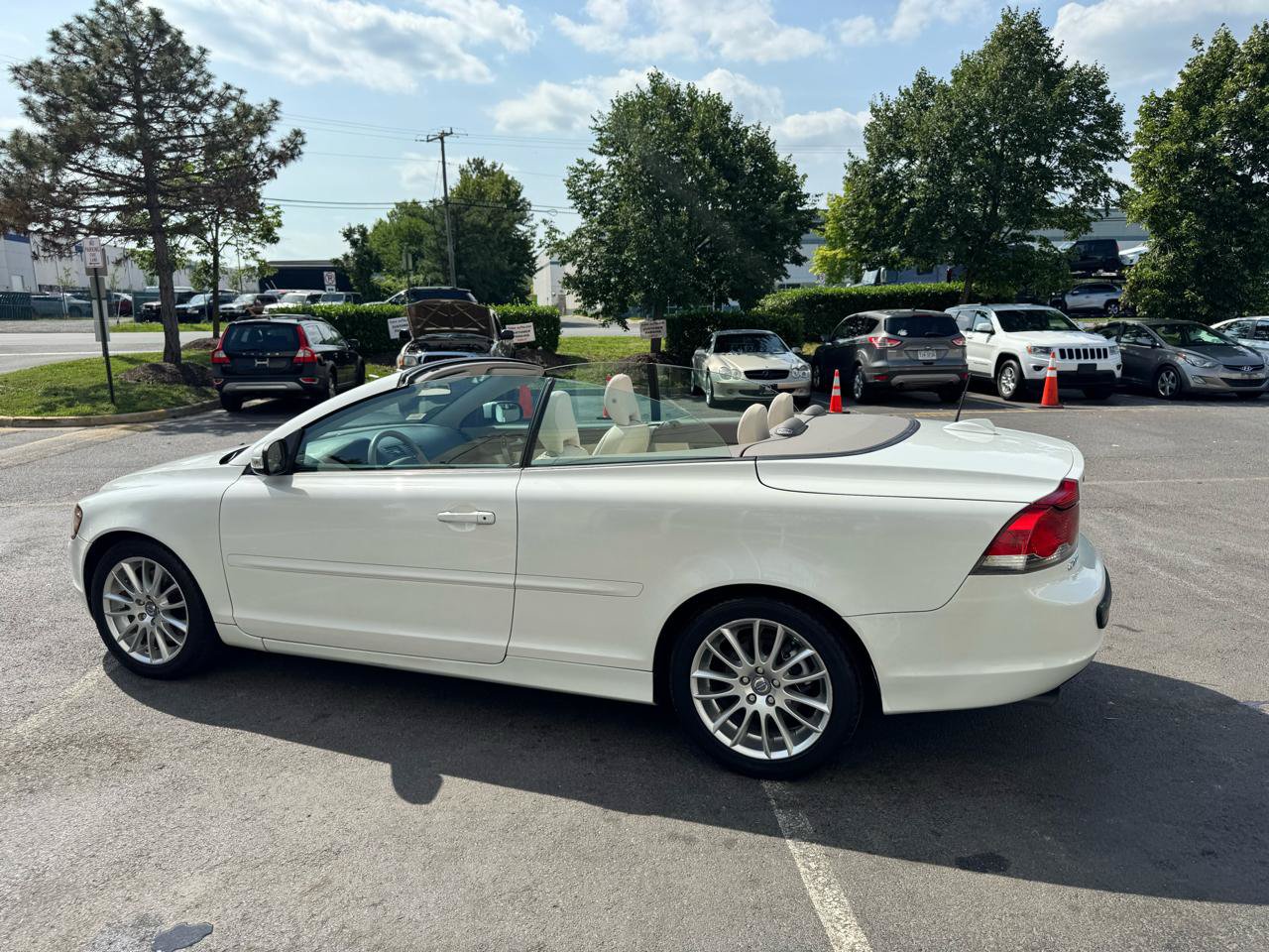 Used 2009 Volvo C70 T5 FWD image 43