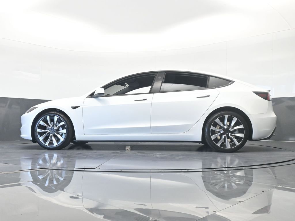 Used 2024 Tesla Model 3 Standard Range image 55
