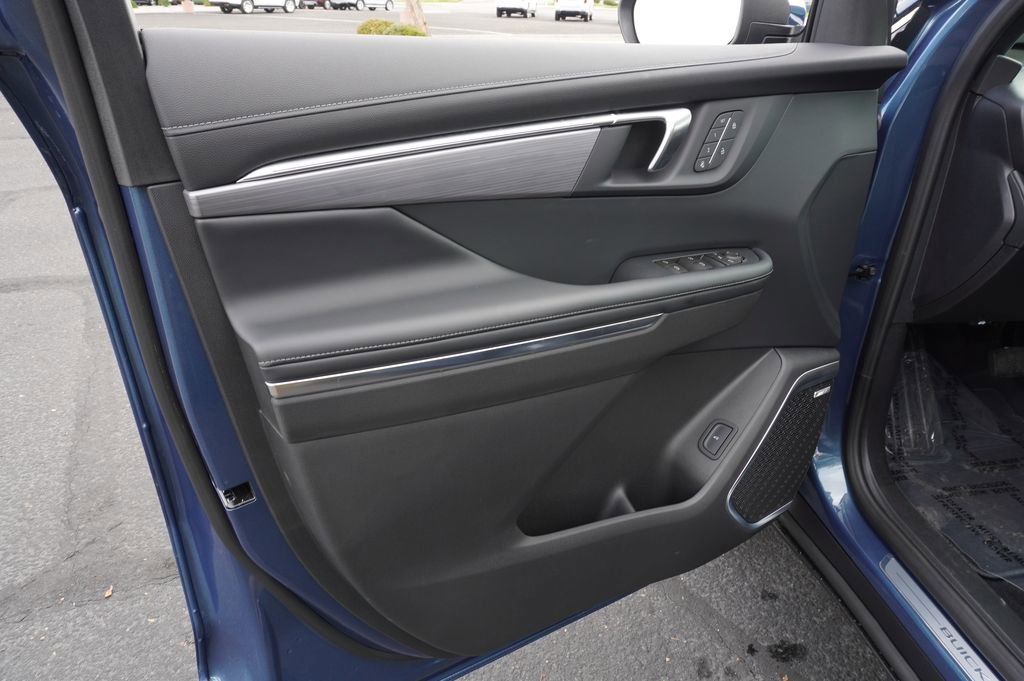 New 2026 Buick Enclave Preferred w/ Power Package image 15