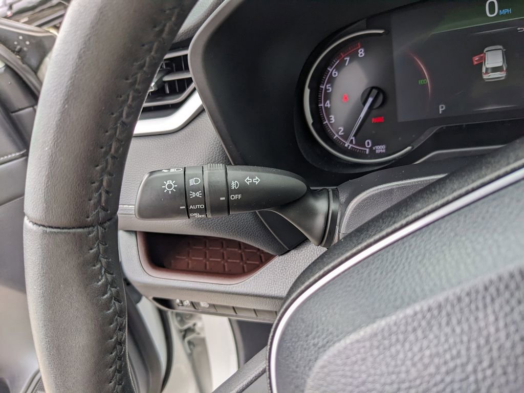 Used 2022 Toyota RAV4 Limited image 36