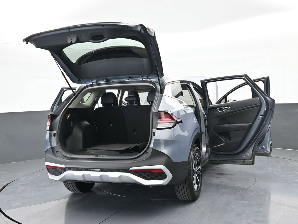 Used 2025 Kia Sportage EX image 77