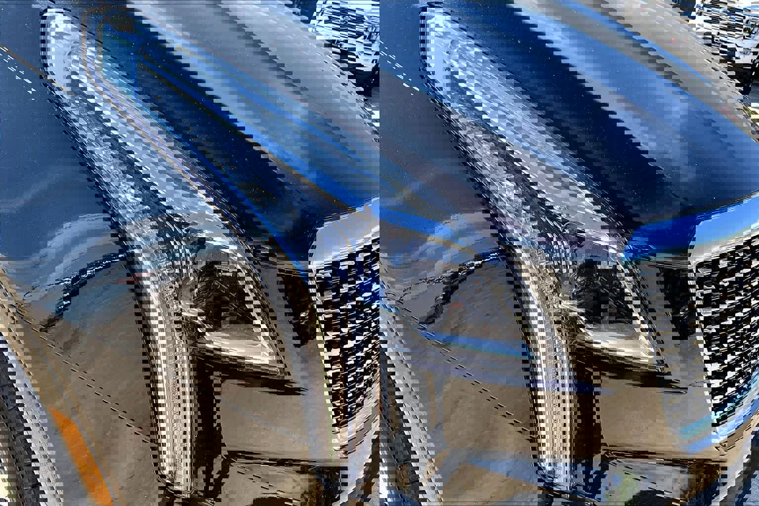 Used 2022 Cadillac XT5 Premium Luxury w/ LPO, Floor Liner Package image 26