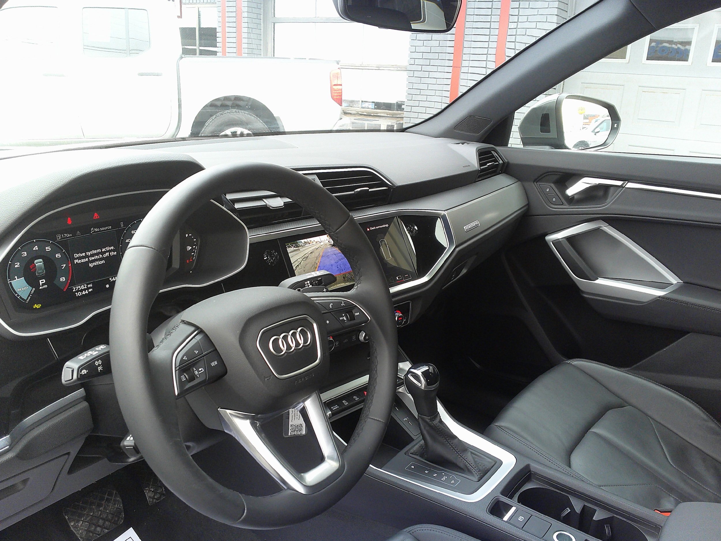 Used 2025 Audi Q3 2.0T Premium image 21