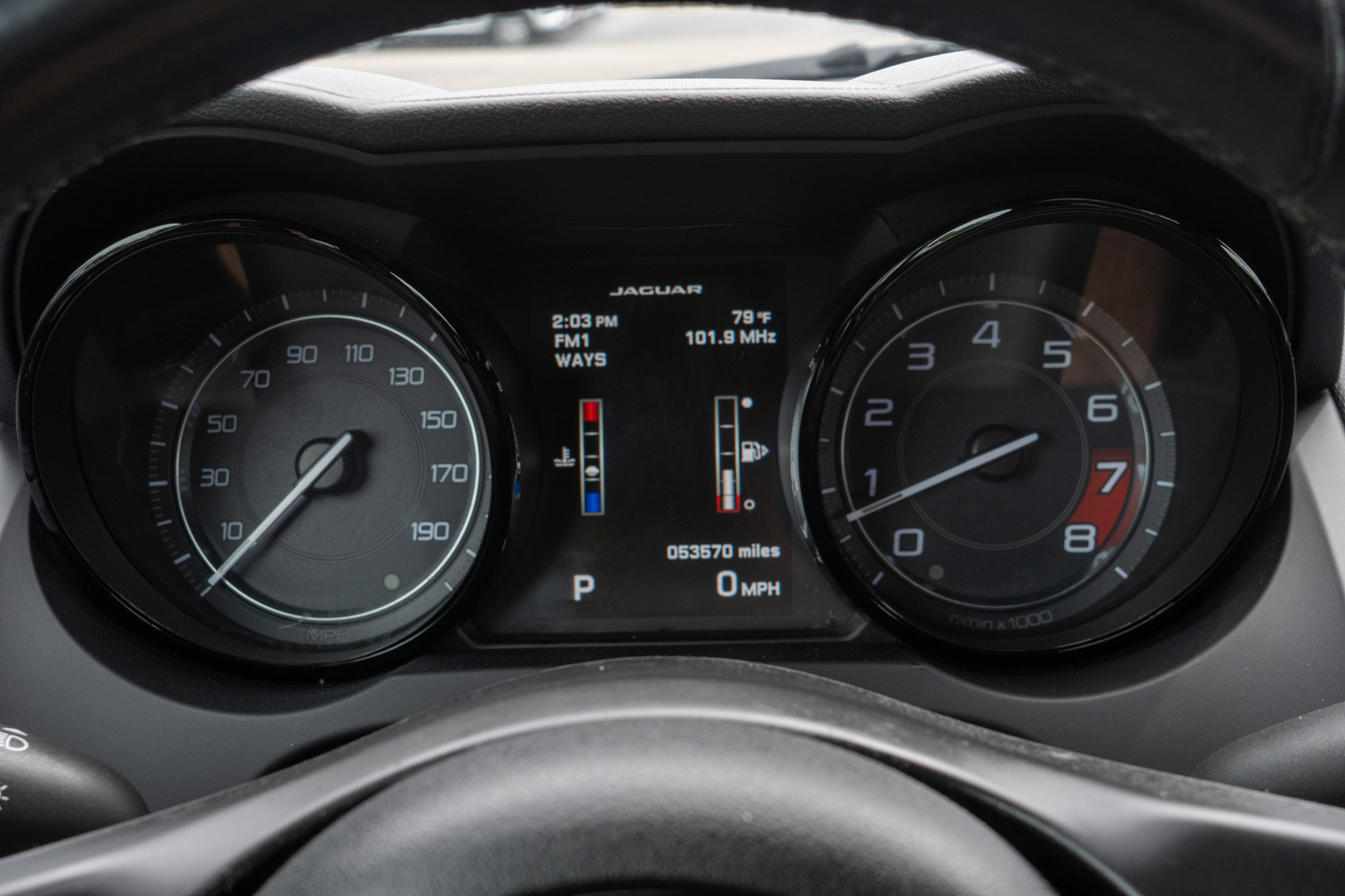Used 2014 Jaguar F-TYPE S image 11