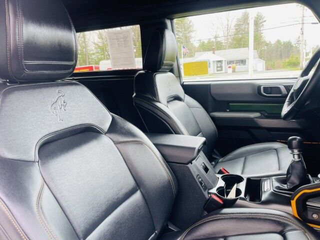 Used 2023 Ford Bronco Badlands w/ Sasquatch Package AWD/4WD image 12