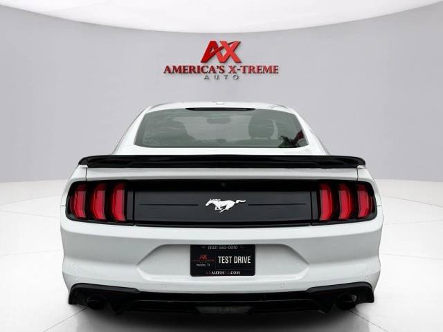 Used 2018 Ford Mustang Premium RWD image 4