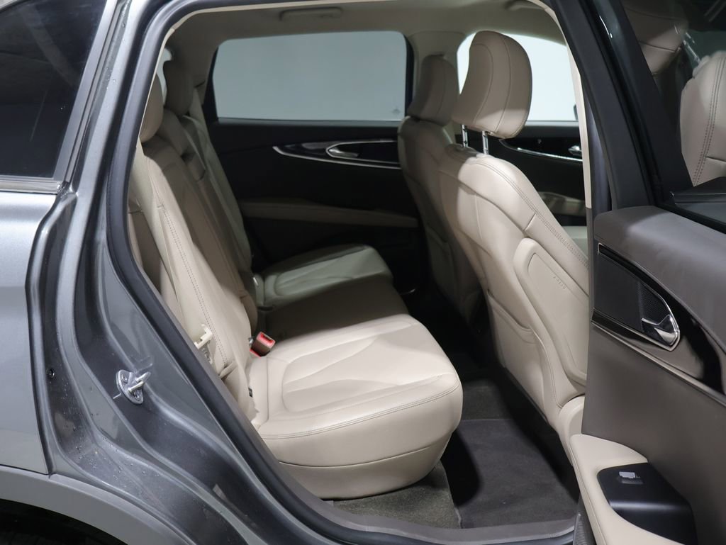 Used 2023 Lincoln Nautilus AWD image 22