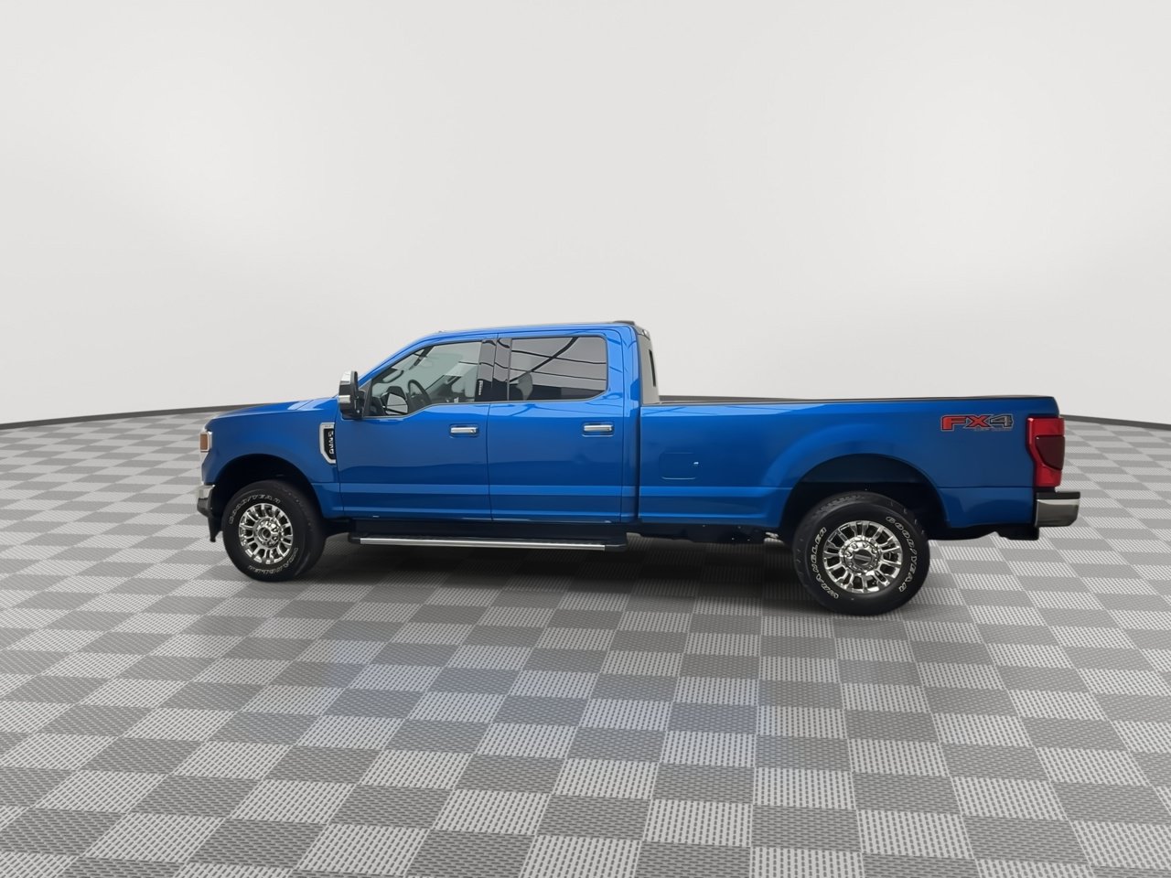 Certified 2021 Ford F250 XLT w/ XLT Premium Package AWD/4WD image 39