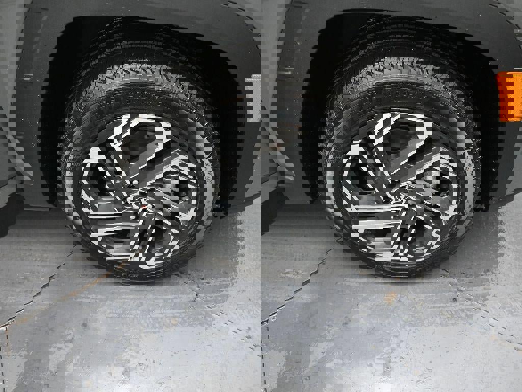 New 2026 Hyundai Tucson Limited image 42