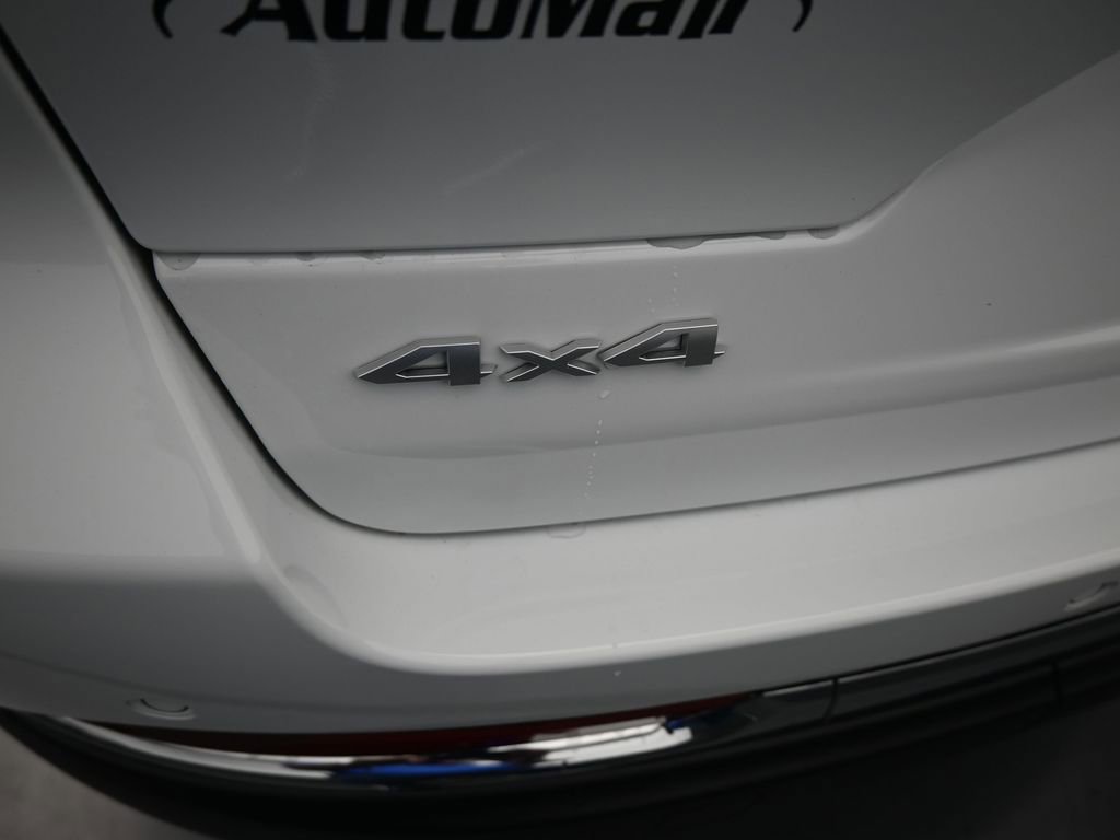 New 2026 Jeep Grand Cherokee Laredo X AWD/4WD image 36