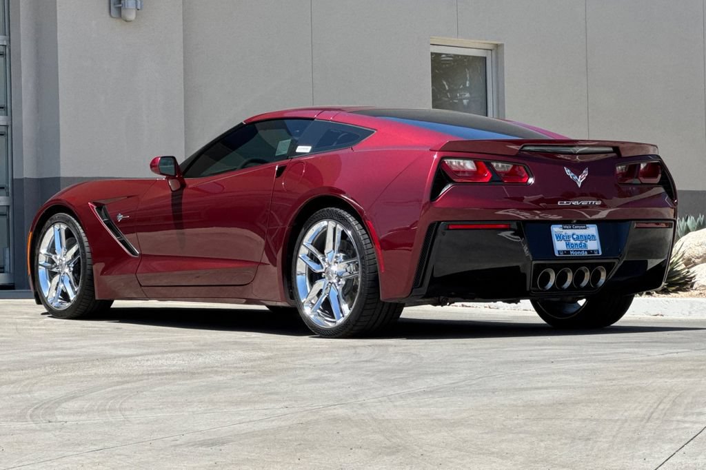 Used 2017 Chevrolet Corvette Stingray Coupe RWD image 3