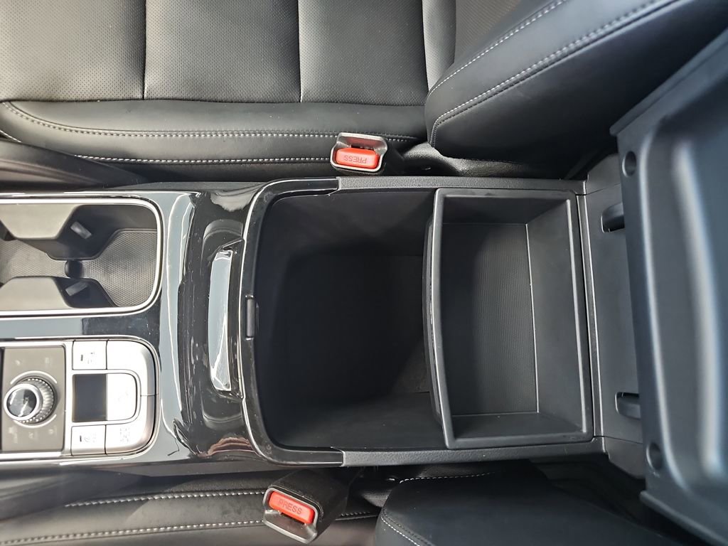 Used 2024 Kia Telluride S w/ S Sunroof Package image 32