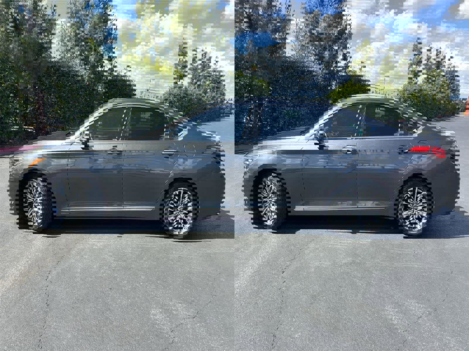 Used 2019 Genesis G80 3.8 w/ Ultimate Package 03 image 3