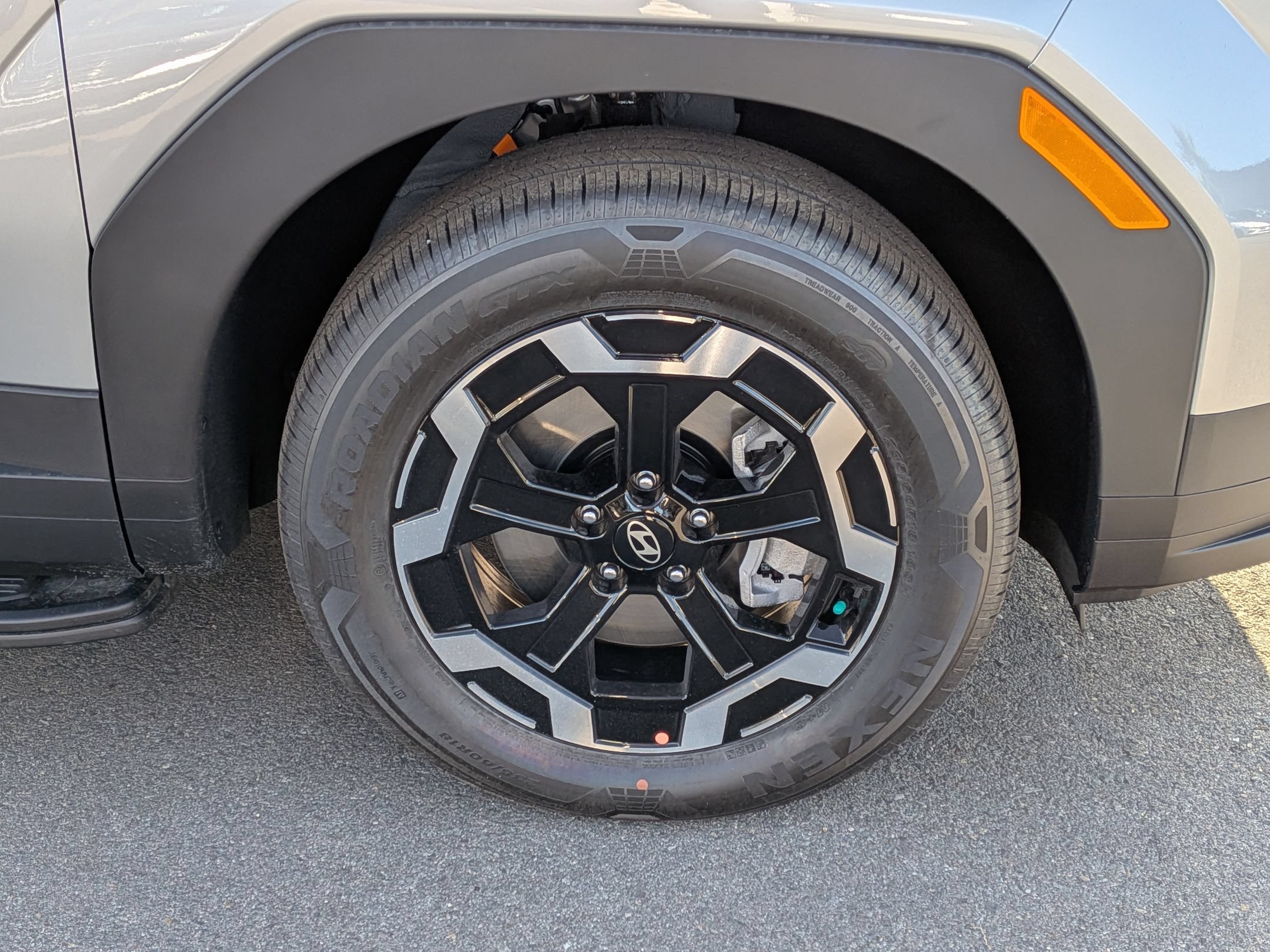 New 2026 Hyundai Santa Fe SEL FWD image 7
