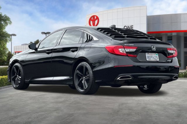 Used 2019 Honda Accord Sport image 6