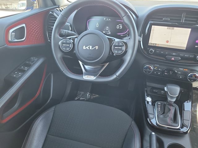 Used 2024 Kia Soul GT-Line image 13