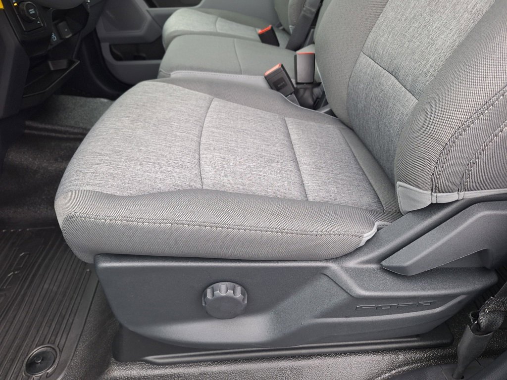 New 2026 Ford F250 XL image 5