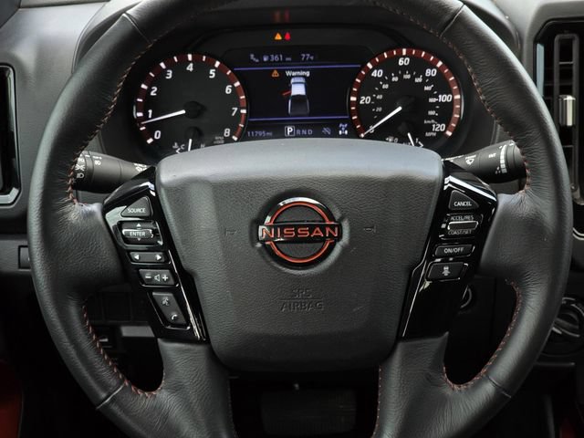 Used 2025 Nissan Frontier PRO-4X AWD/4WD image 14