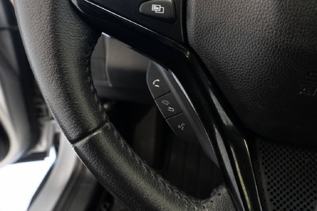 Used 2022 Honda HR-V EX-L image 11