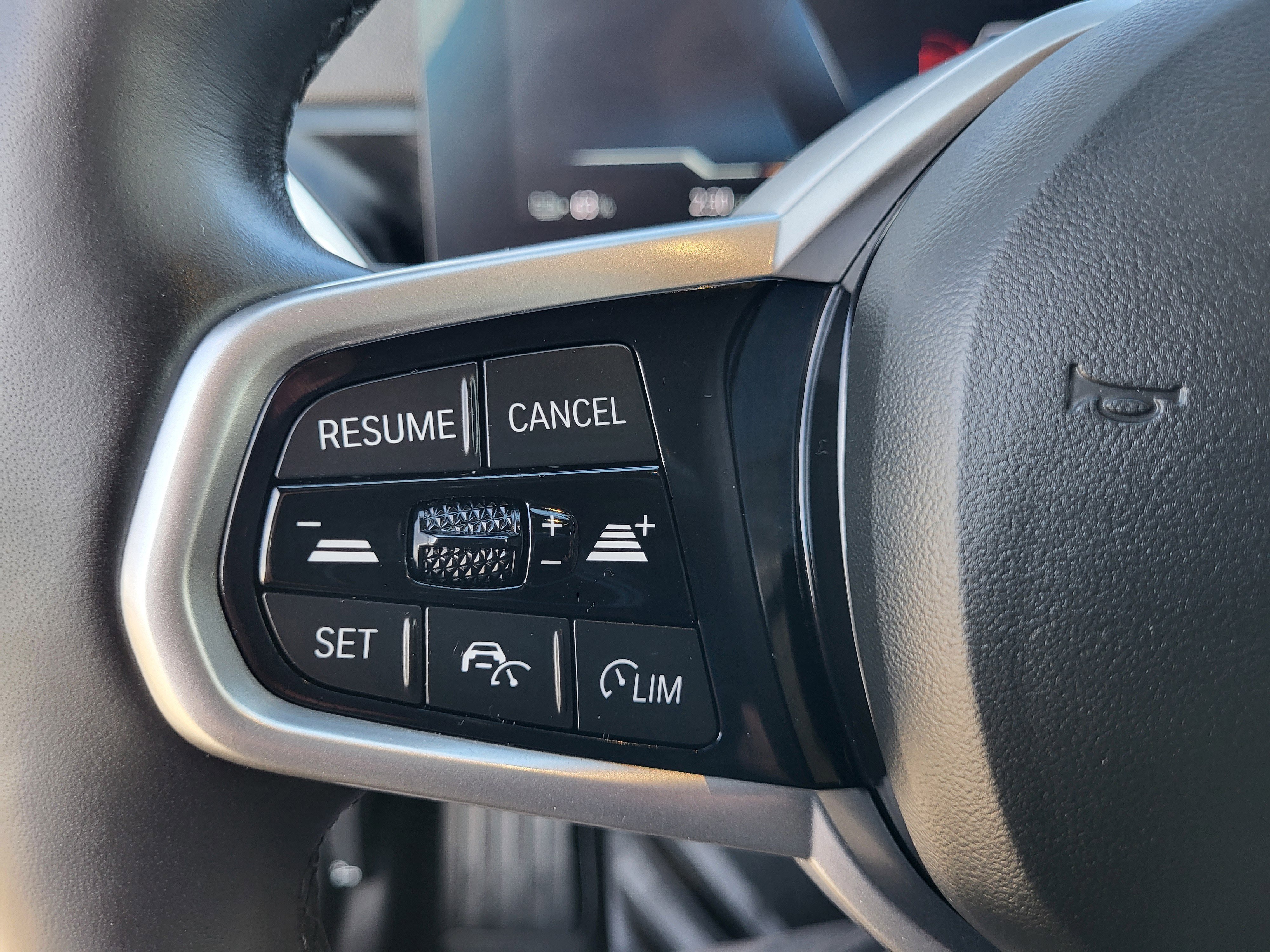 Used 2025 BMW i4 xDrive40i w/ M Sport Package image 17