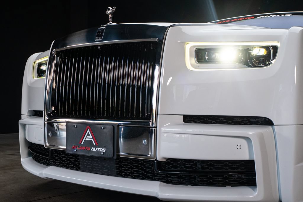 Used 2022 Rolls-Royce Phantom Sedan w/ The Phantom Package RWD image 7