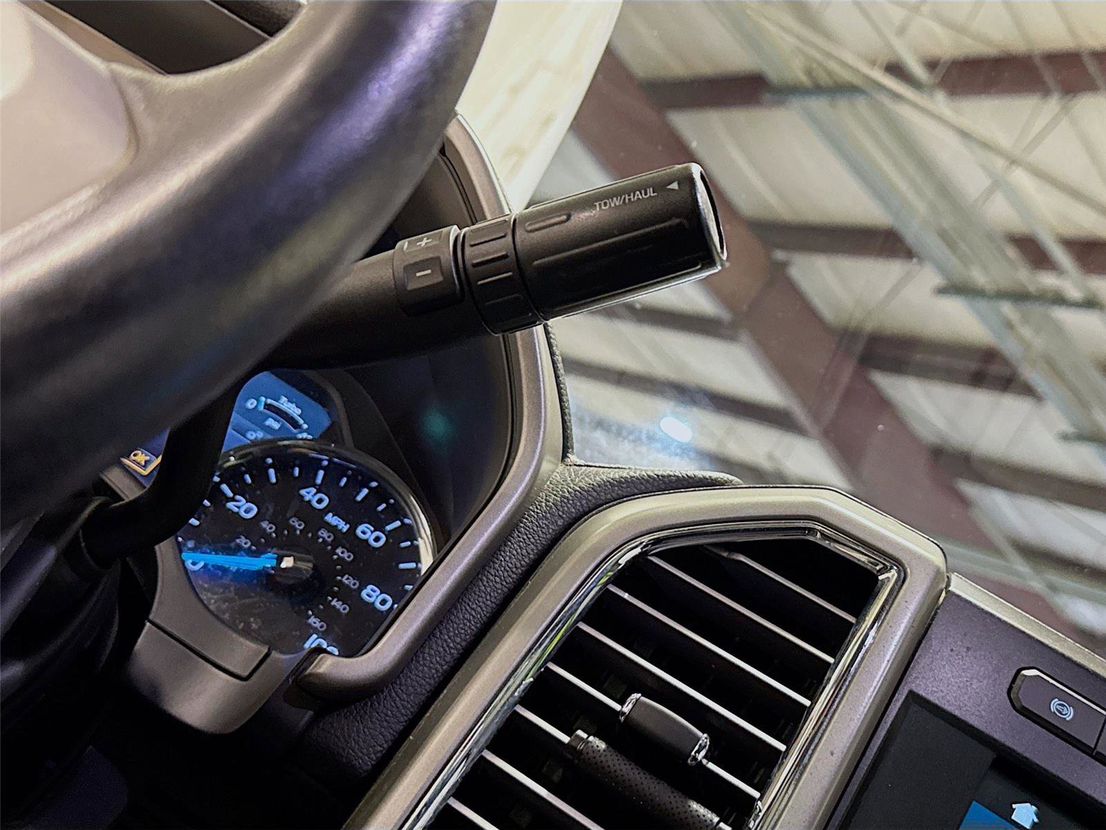 Used 2017 Ford F250 Lariat w/ Lariat Ultimate Package image 17