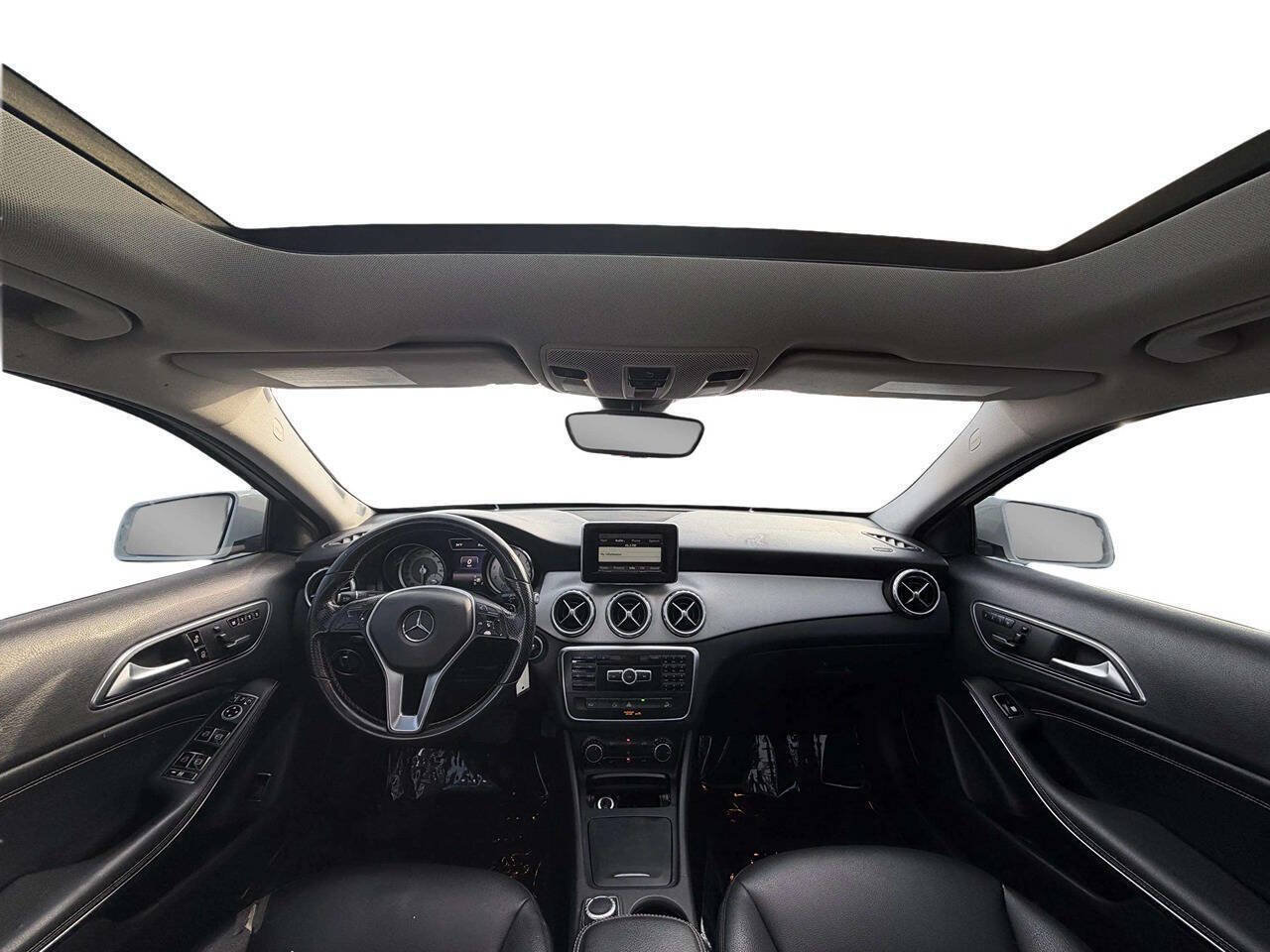 Used 2015 Mercedes-Benz GLA 250 4MATIC image 22