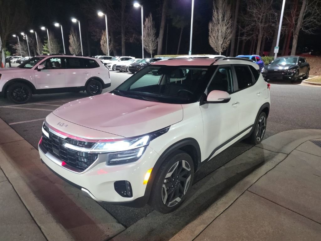 Used 2024 Kia Seltos SX image 1