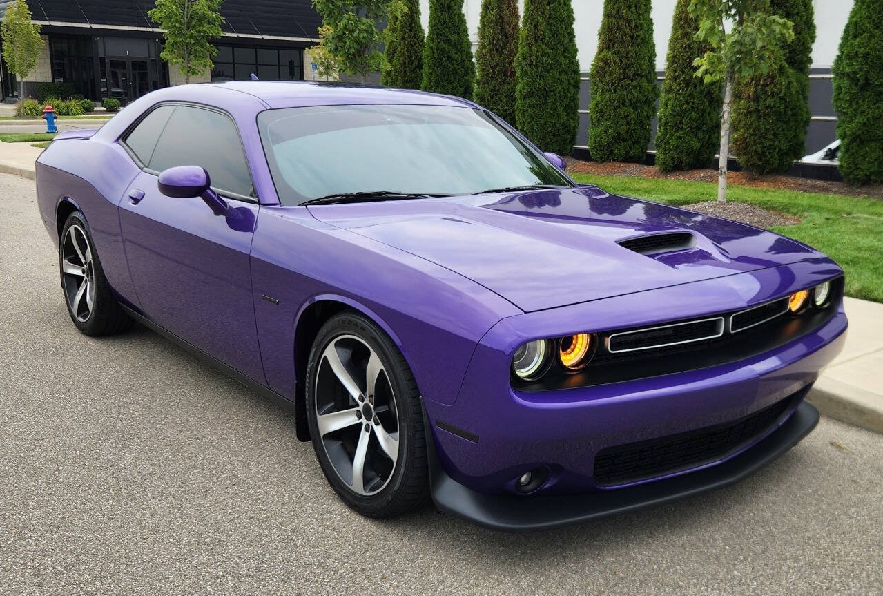 Used 2019 Dodge Challenger R/T w/ Plus Package RWD image 6
