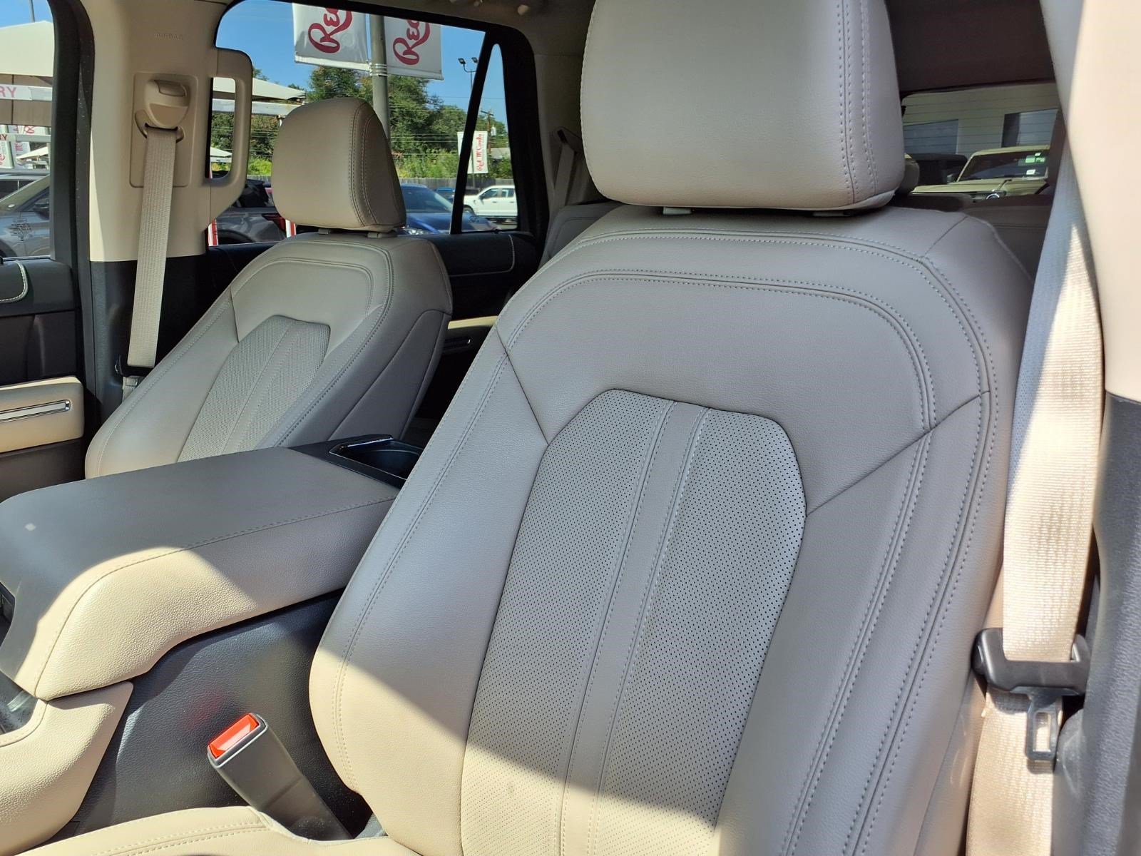 Certified 2024 Ford Expedition Limited AWD/4WD image 15