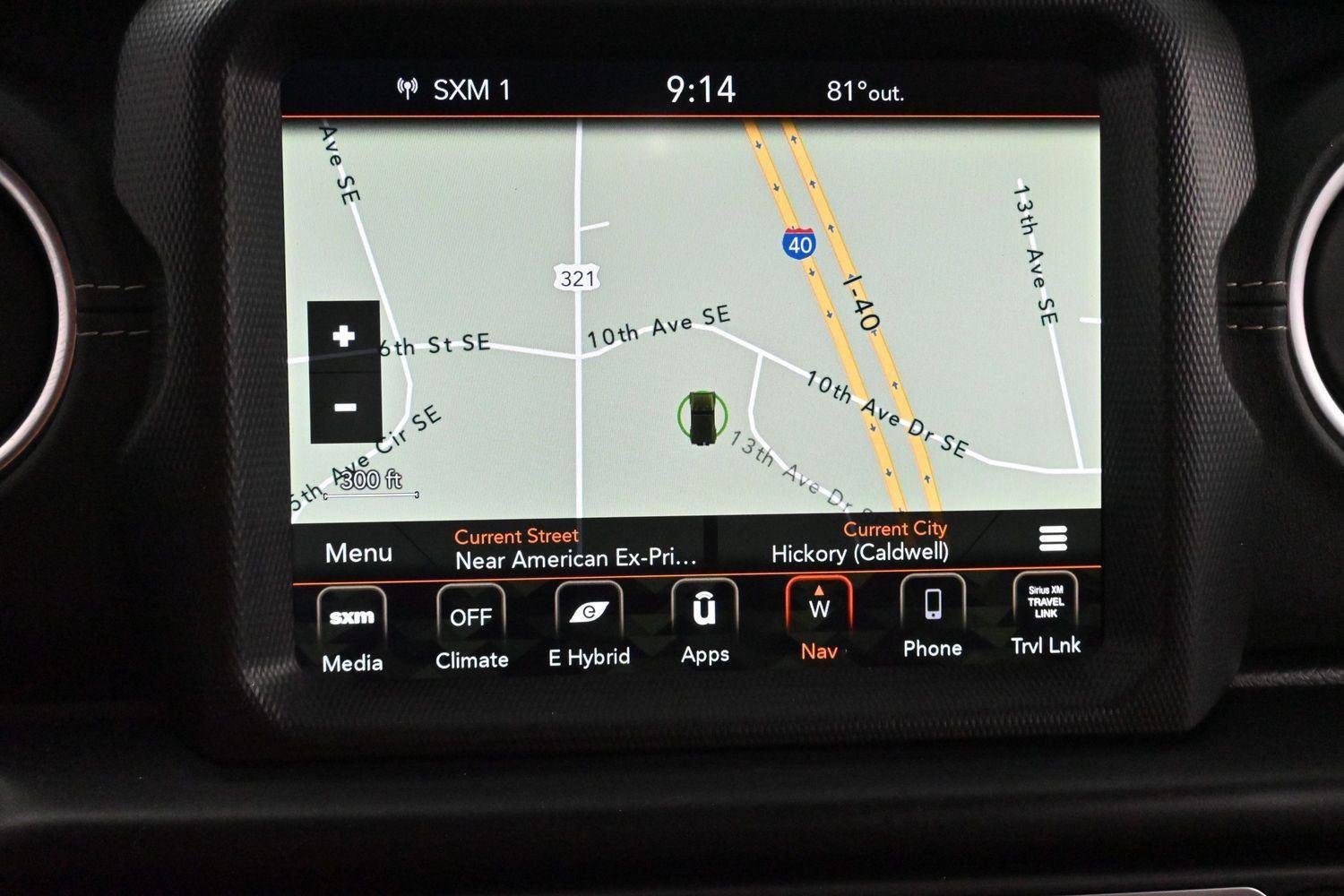 Used 2022 Jeep Wrangler Unlimited Sahara AWD/4WD image 23