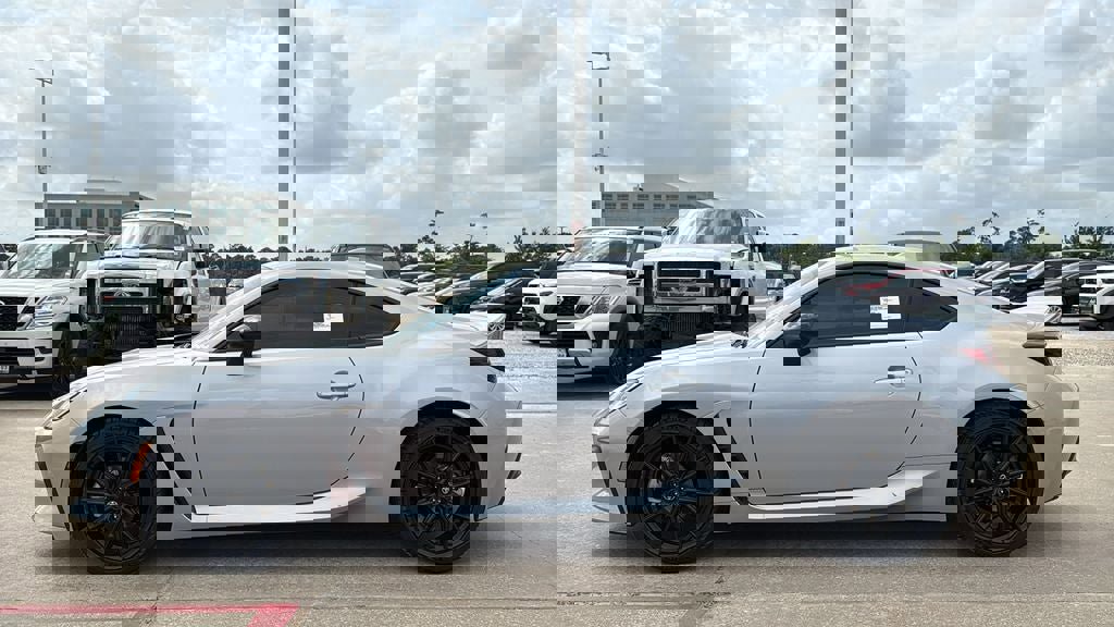 New 2026 Toyota GR86 Premium image 2