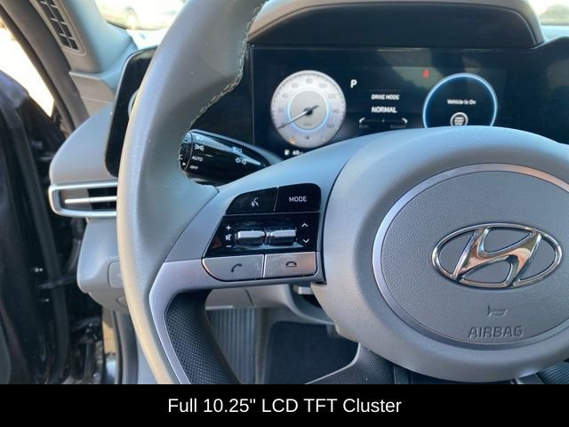 Used 2023 Hyundai Elantra SEL w/ Convenience Package image 18